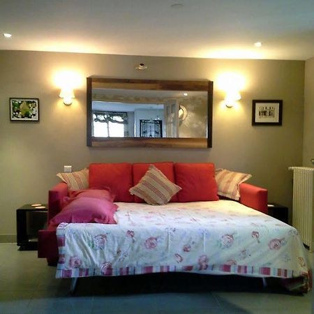 Bed & Breakfast La Campagne A باريس المظهر الخارجي الصورة